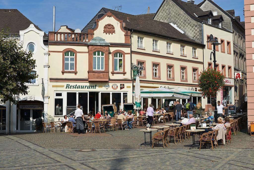 Hotel & Auberge Le Journal St. Wendel Buitenkant foto