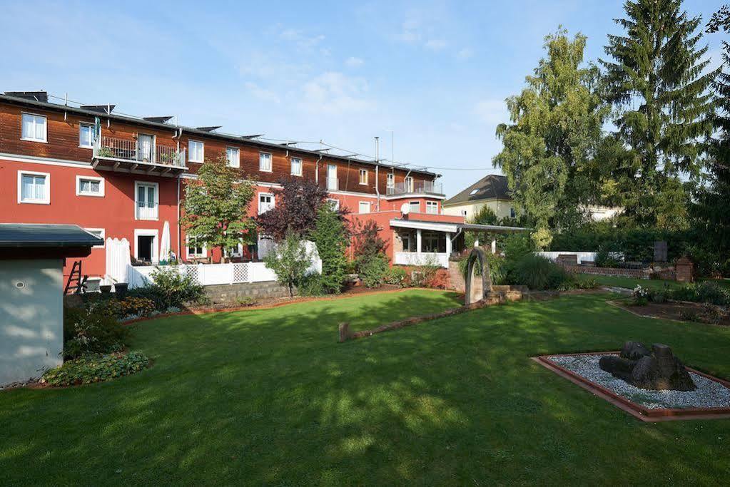 Hotel & Auberge Le Journal St. Wendel Buitenkant foto