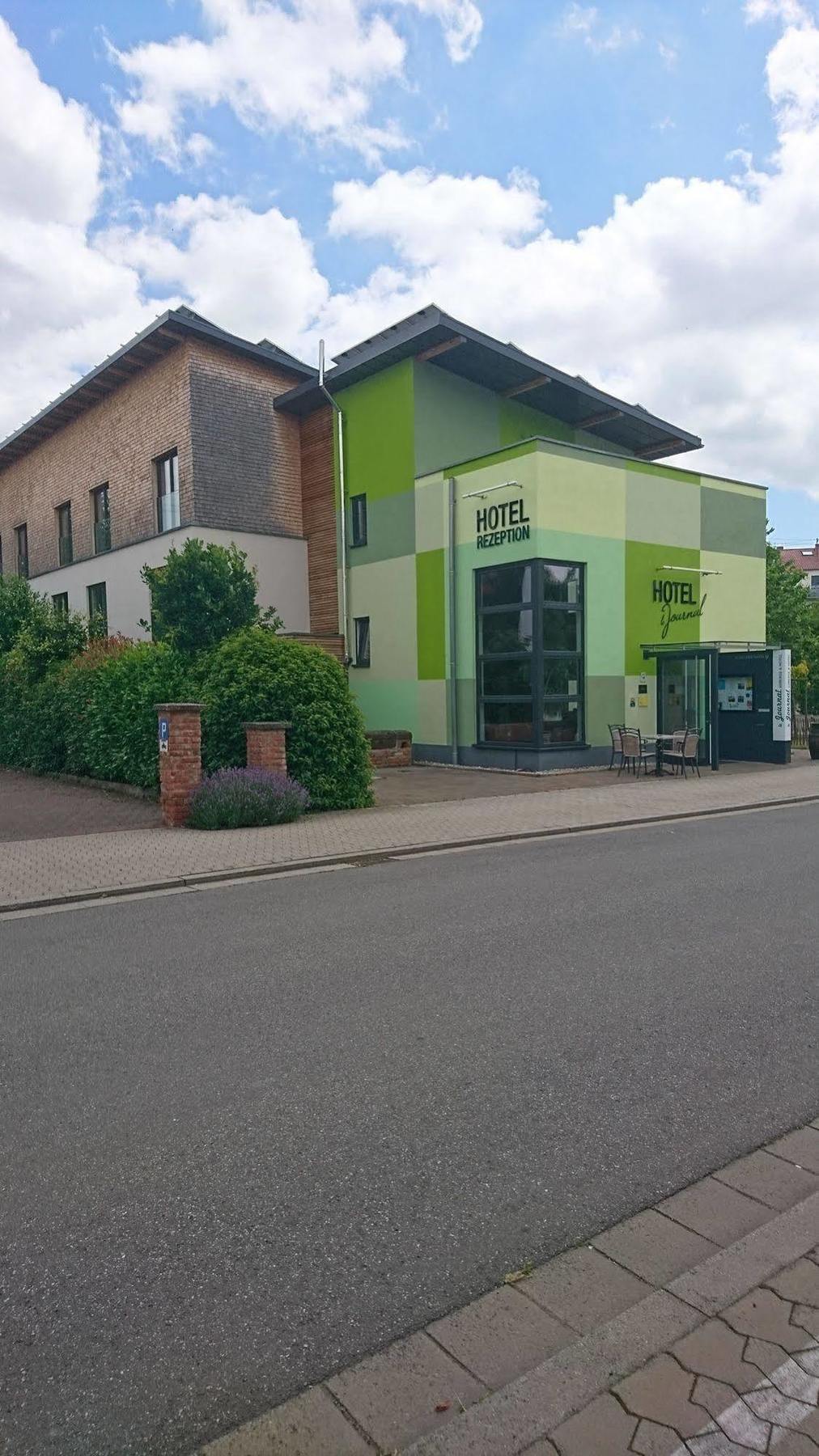 Hotel & Auberge Le Journal St. Wendel Buitenkant foto