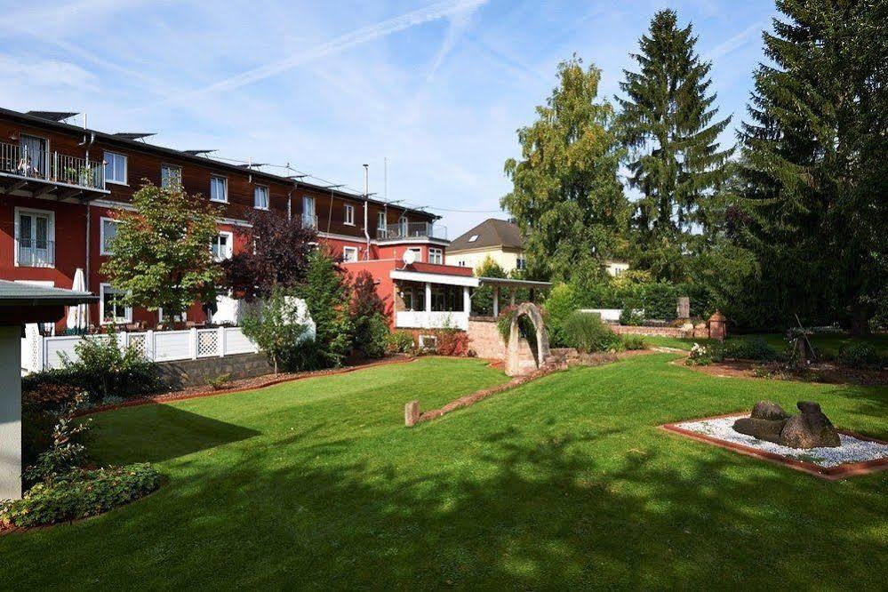Hotel & Auberge Le Journal St. Wendel Buitenkant foto